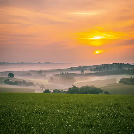 Hotel An Der Brunnader - Ihr Perfekter Rueckzugsort In Der Bayerischen Toskana
