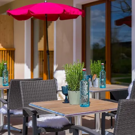 An Der Brunnader-ihr Perfekter Rueckzugsort In Der Bayerischen Toskana-ueberwiegend Mit Klima-3geh-min Zur Therme Hotel Bad Birnbach