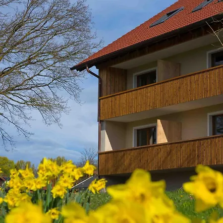 An Der Brunnader-ihr Perfekter Rueckzugsort In Der Bayerischen Toskana-ueberwiegend Mit Klima-3geh-min Zur Therme Hotel