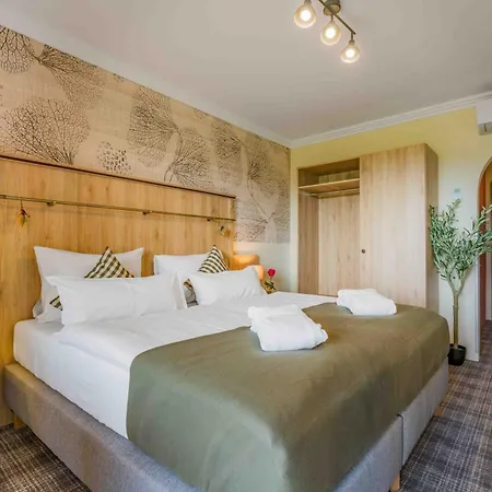An Der Brunnader-ihr Perfekter Rueckzugsort In Der Bayerischen Toskana-ueberwiegend Mit Klima-3geh-min Zur Therme Hotel 3*